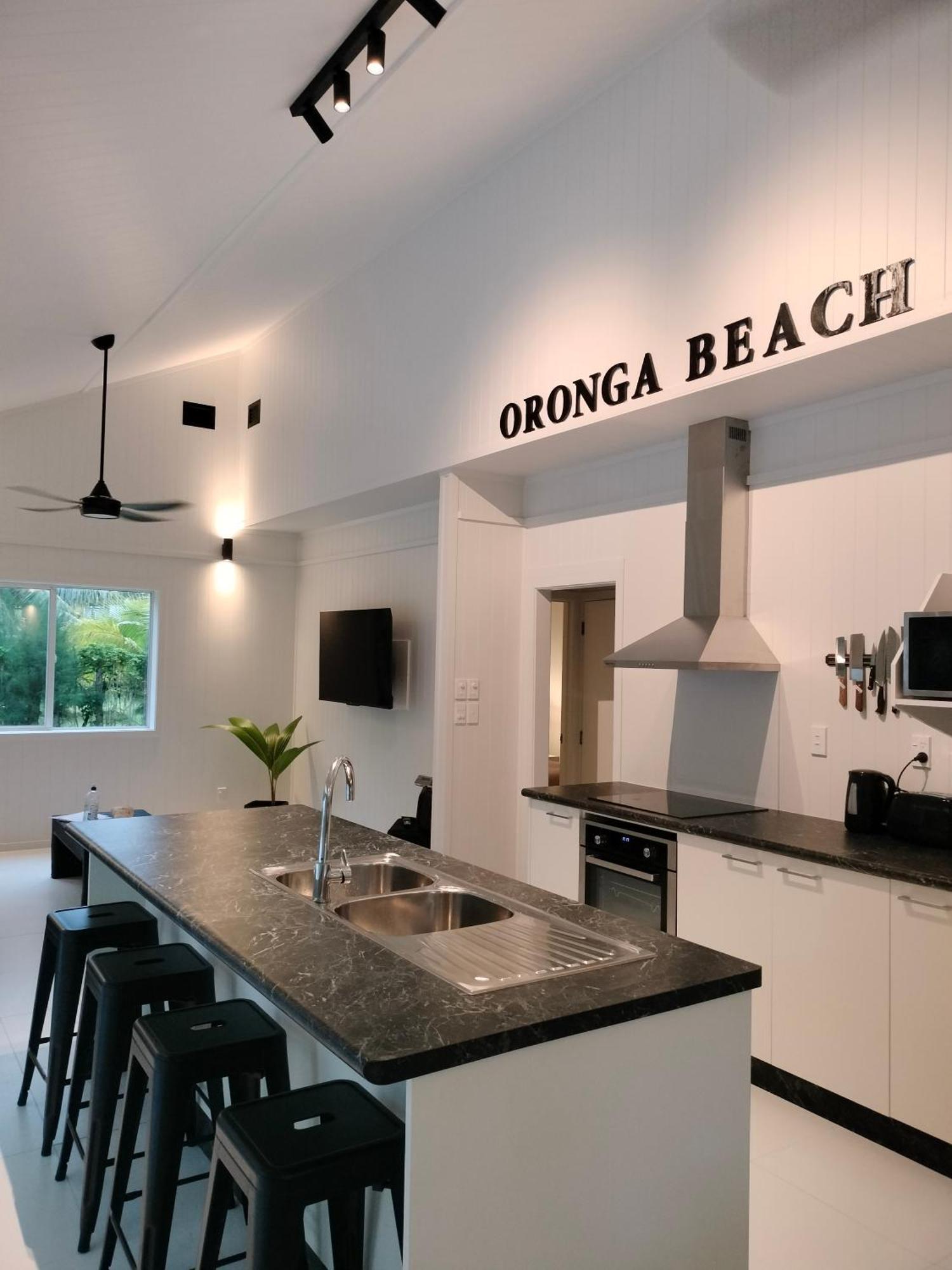 Oronga Beach Arorangi ภายนอก รูปภาพ